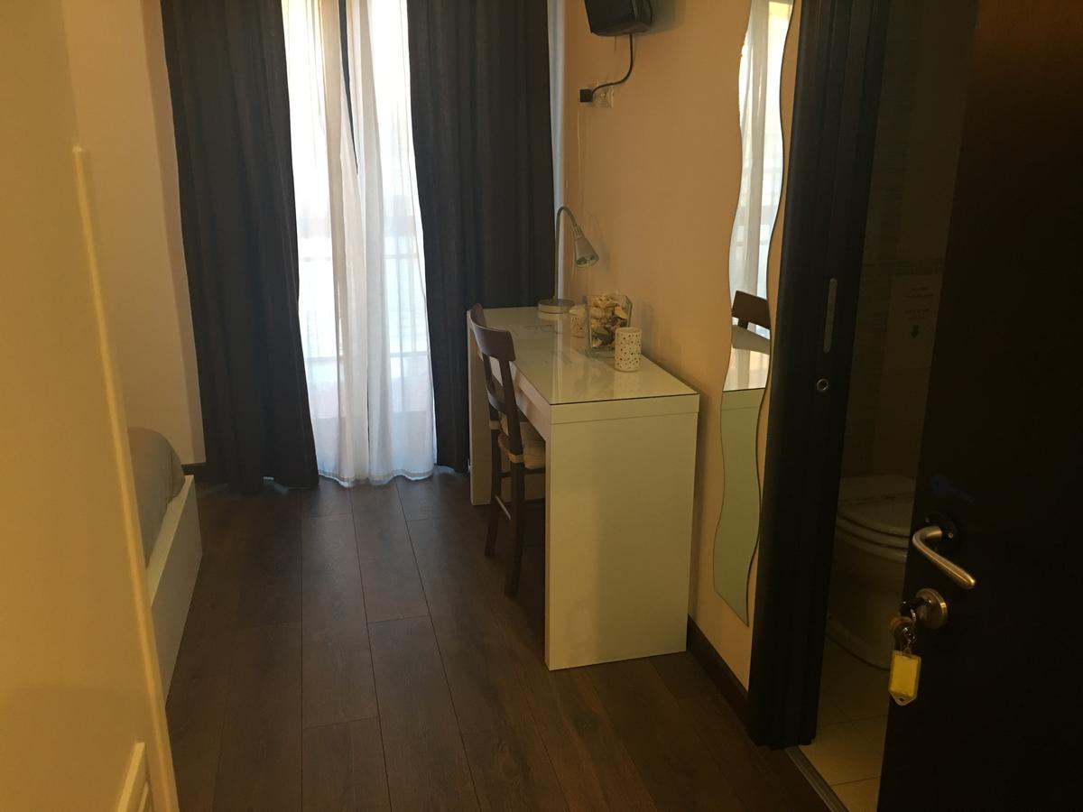 Almi Rooms Rome Exterior photo